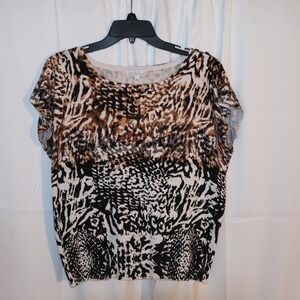 Joseph A Blouse Size L Capped sleeves Animal print Buttons Across Shoulder Top